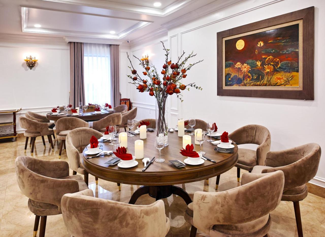 Viet 4 Seasons Hotel Hai Phong Exterior foto